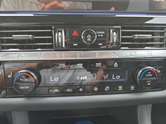 2026 Nissan Pathfinder SL Rockwall TX