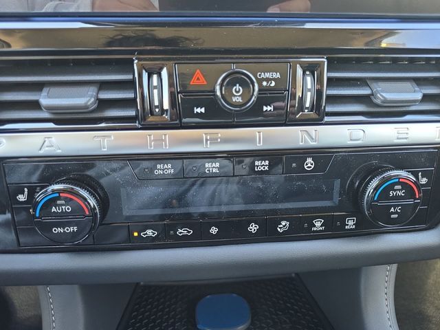 2026 Nissan Pathfinder SL Rockwall TX