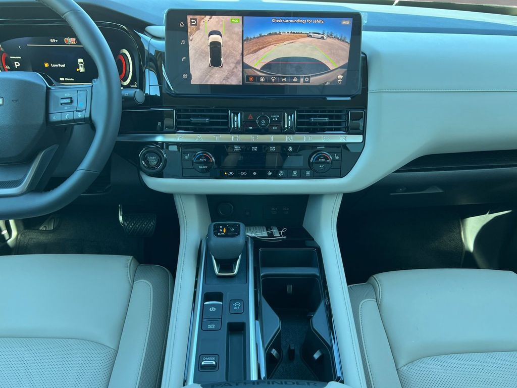 2026 Nissan Pathfinder SL San Marcos TX