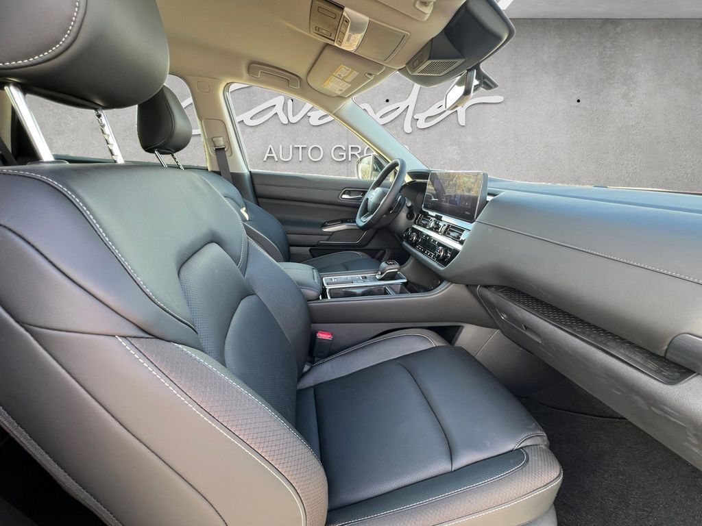 2026 Nissan Pathfinder SL San Marcos TX