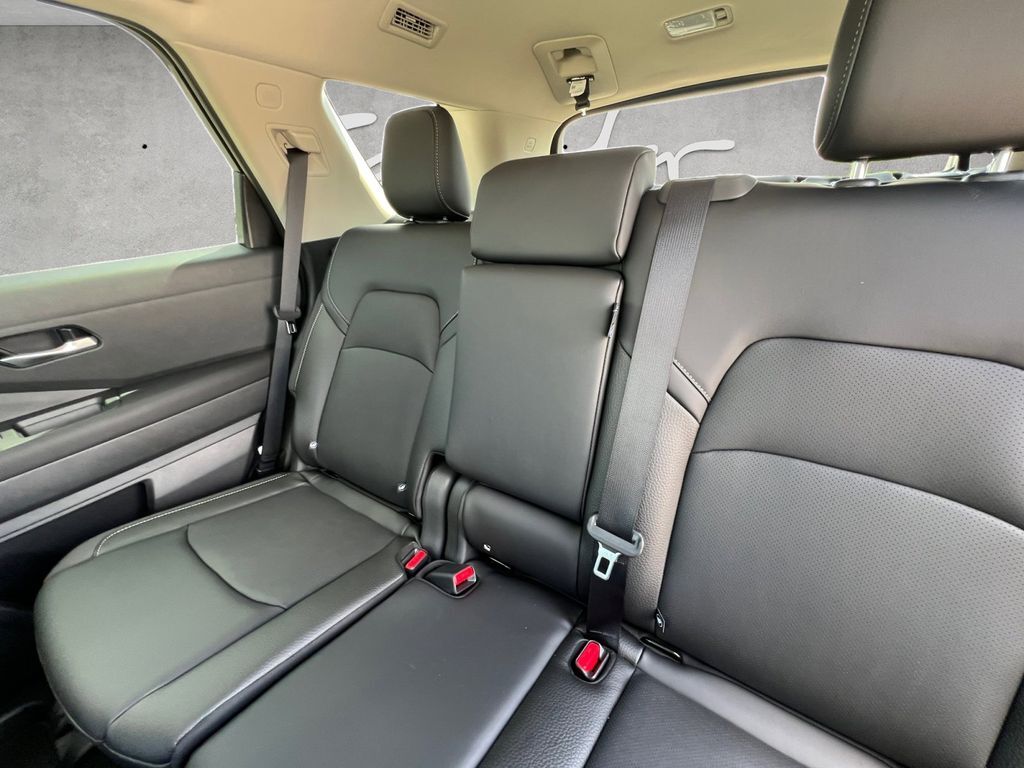 2026 Nissan Pathfinder SL San Marcos TX