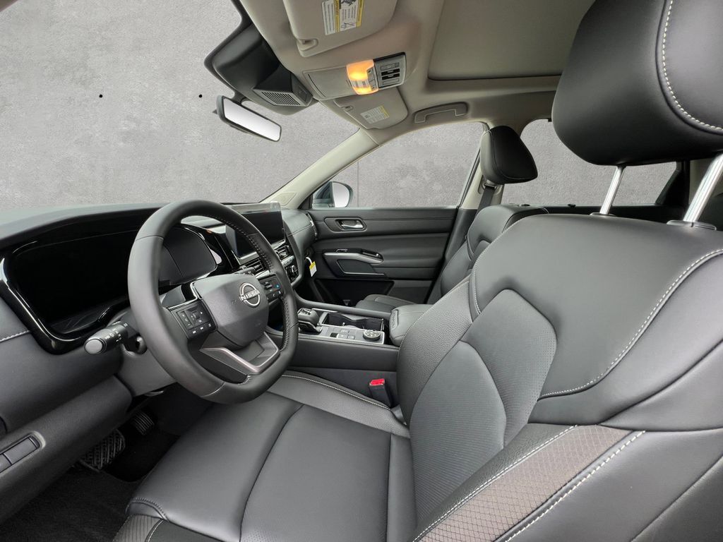 2026 Nissan Pathfinder SL San Marcos TX