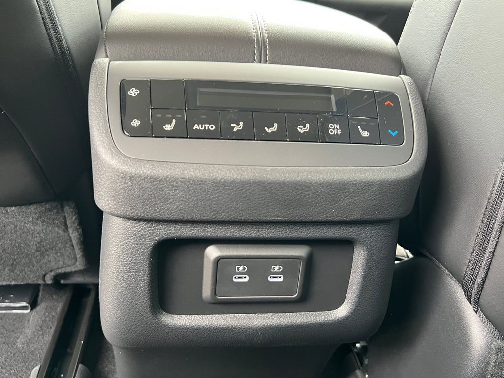 2026 Nissan Pathfinder SL San Marcos TX