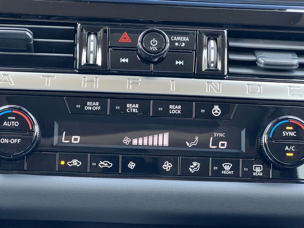 2026 Nissan Pathfinder SL San Marcos TX