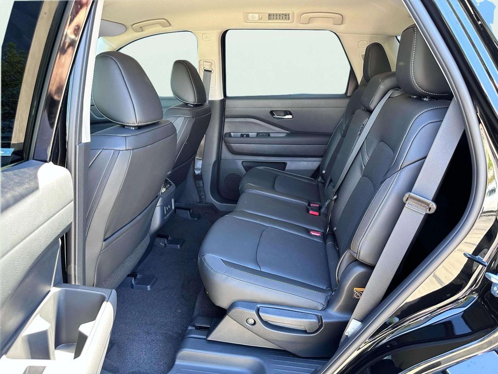 2026 Nissan Pathfinder SL San Clemente CA