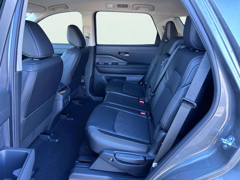 2026 Nissan Pathfinder SL San Clemente CA