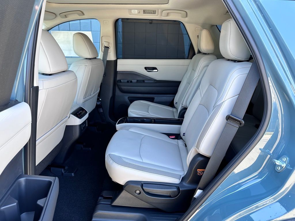 2026 Nissan Pathfinder SL W/ Premium Package San Clemente CA