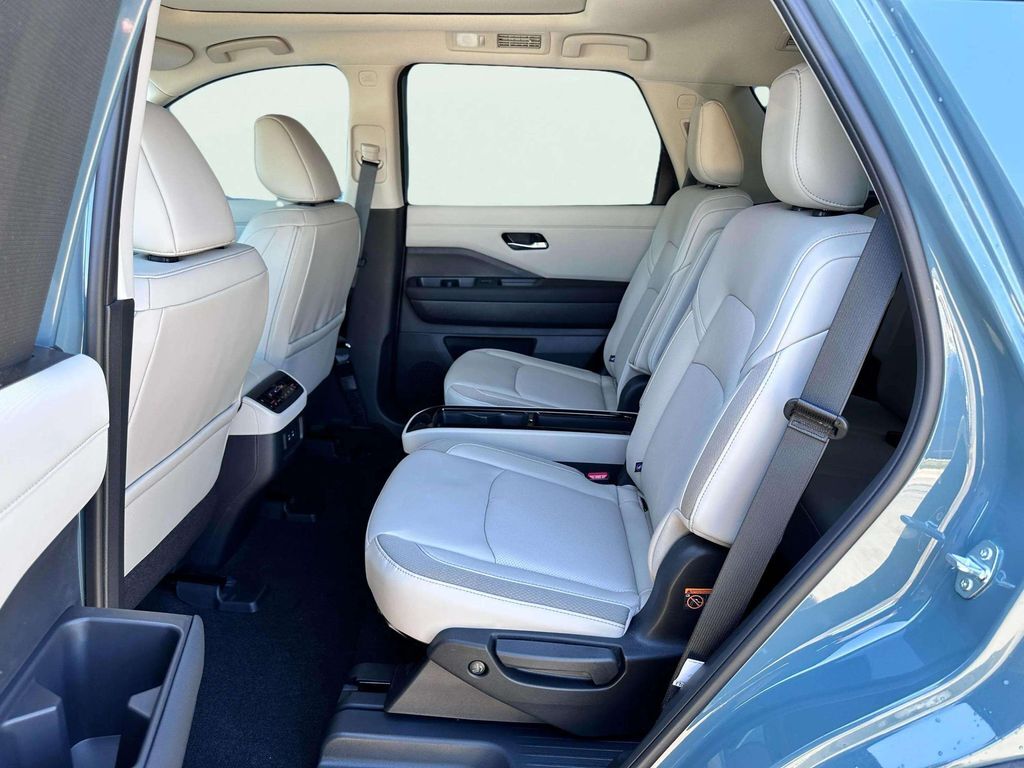 2026 Nissan Pathfinder SL W/ Premium Package San Clemente CA