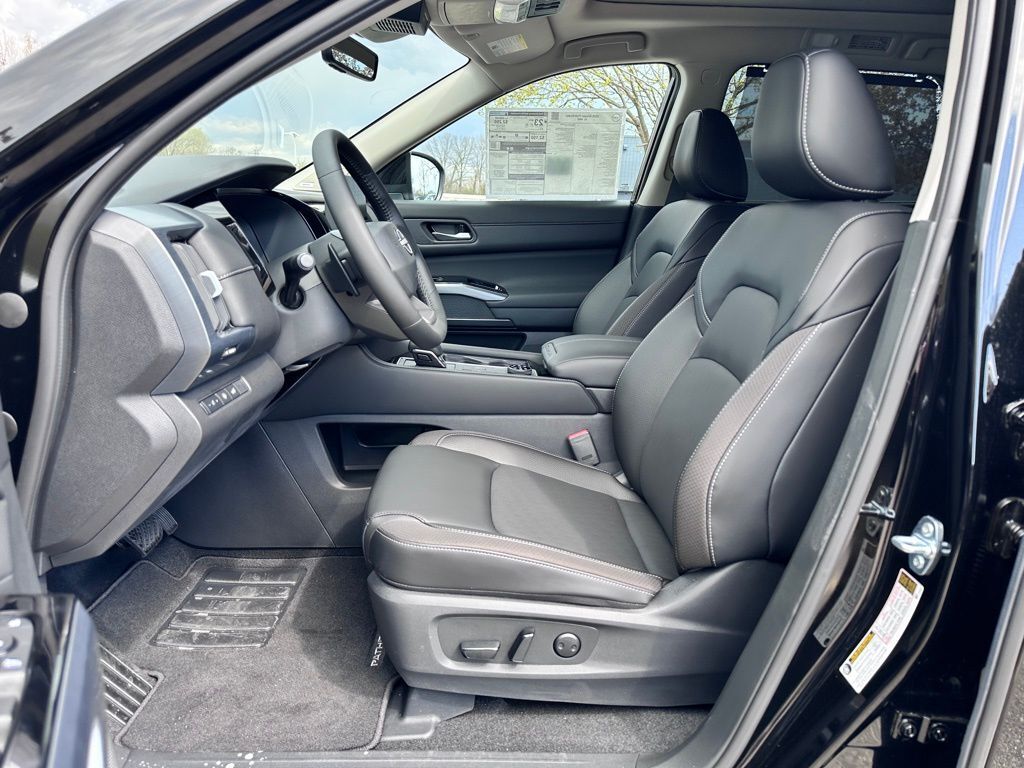 2026 Nissan Pathfinder SL W/ Premium Package San Clemente CA