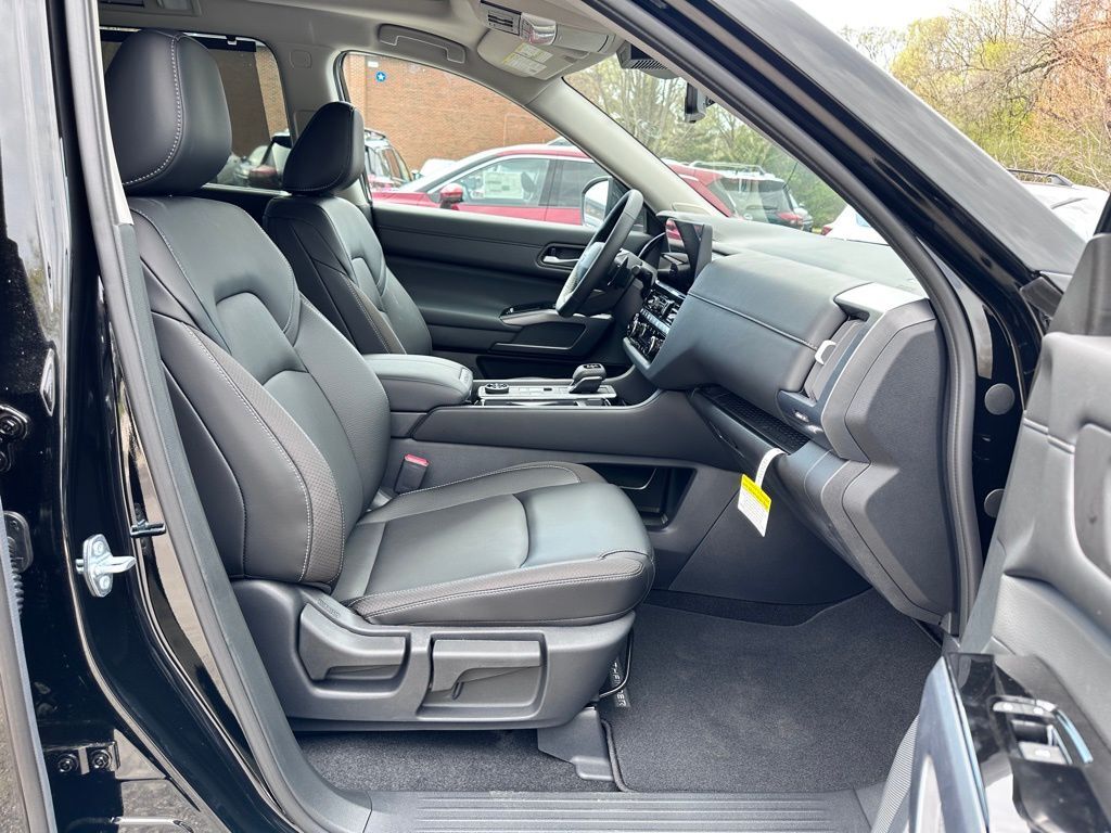 2026 Nissan Pathfinder SL W/ Premium Package San Clemente CA