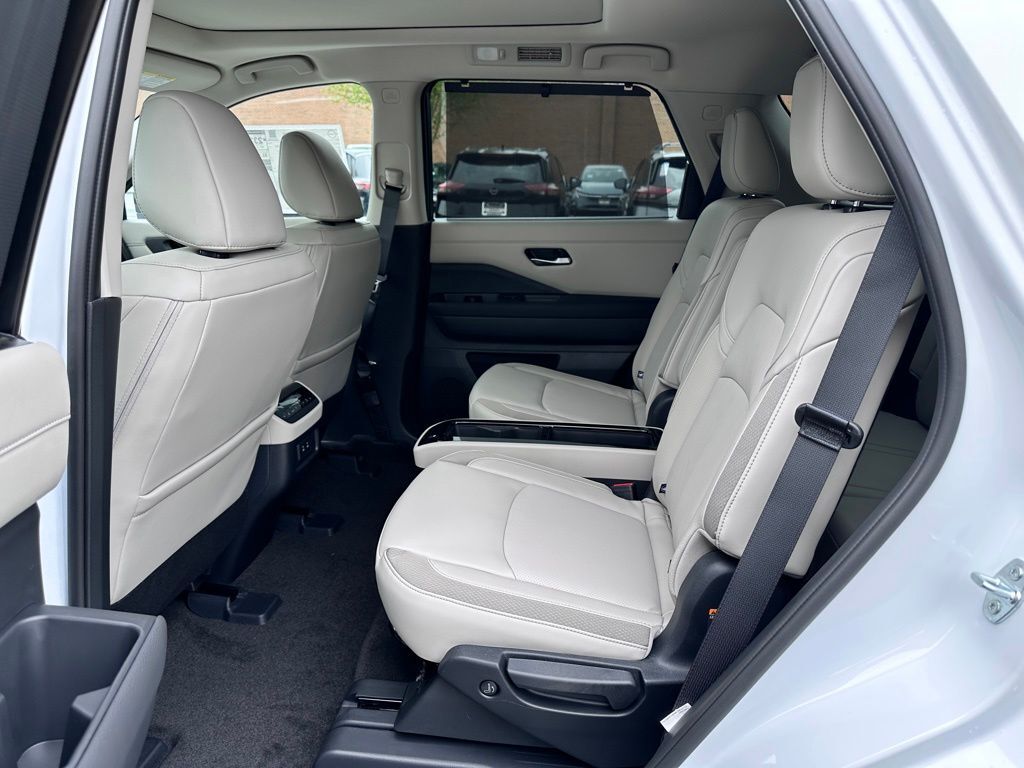2026 Nissan Pathfinder SL W/ Premium Package San Clemente CA