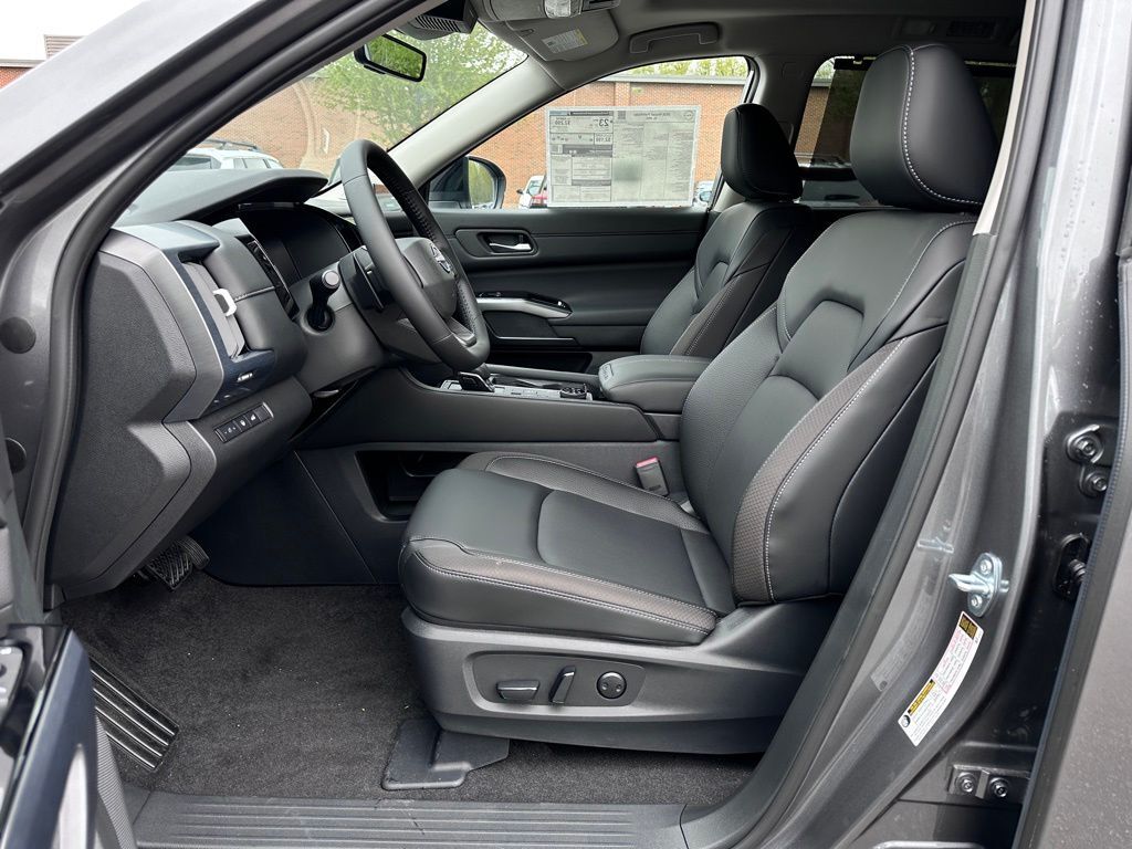 2026 Nissan Pathfinder SL W/ Premium Package San Clemente CA