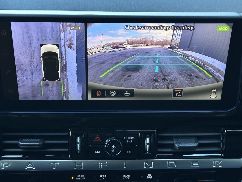 2026 Nissan Pathfinder SL w/Premium Pkg San Clemente CA