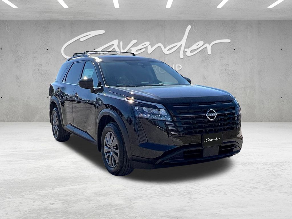 2026 Nissan Pathfinder SV