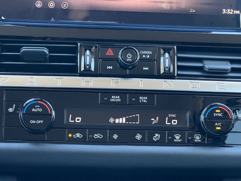 2026 Nissan Pathfinder SV San Marcos TX