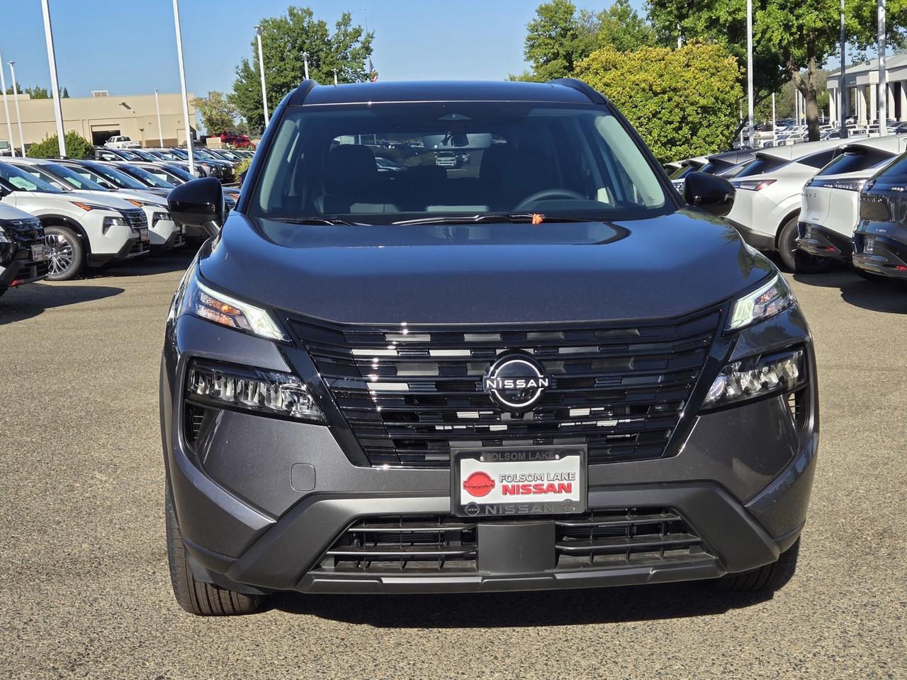 2026 Nissan Rogue Dark Armor 2026 Nissan Rogue Dark Armor