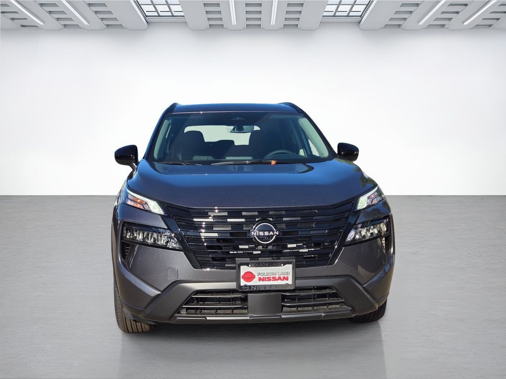 2026 Nissan Rogue Dark Armor 2026 Nissan Rogue Dark Armor