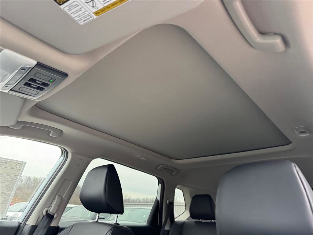 2026 Nissan Rogue Dark Armor Johnson City TN 2026 Nissan Rogue Dark Armor Johnson City TN