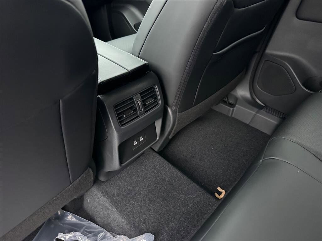 2026 Nissan Rogue Dark Armor Johnson City TN 2026 Nissan Rogue Dark Armor Johnson City TN