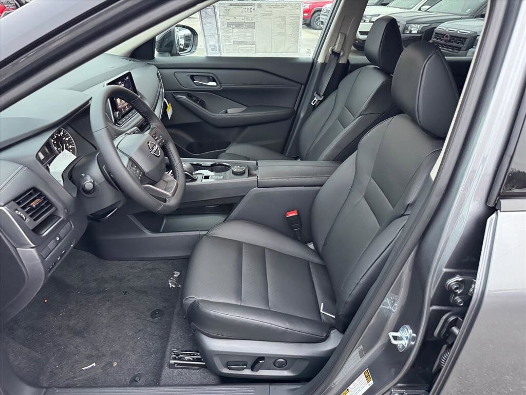 2026 Nissan Rogue Dark Armor Johnson City TN 2026 Nissan Rogue Dark Armor Johnson City TN