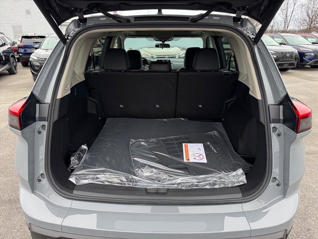 2026 Nissan Rogue Dark Armor Johnson City TN 2026 Nissan Rogue Dark Armor Johnson City TN