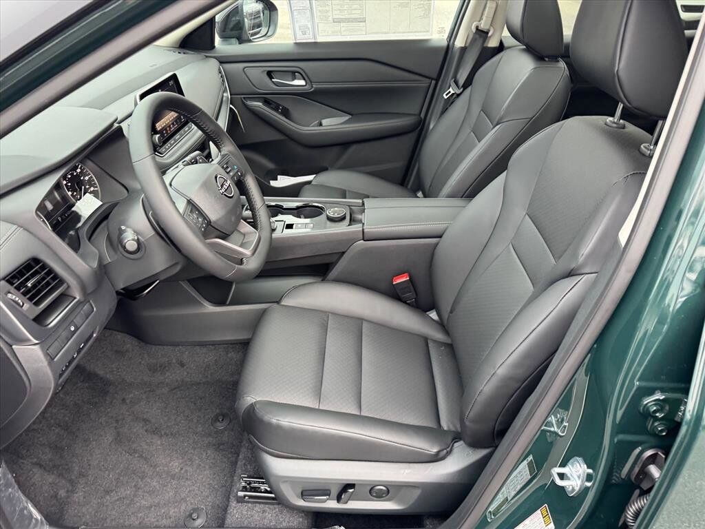 2026 Nissan Rogue Dark Armor Johnson City TN 2026 Nissan Rogue Dark Armor Johnson City TN