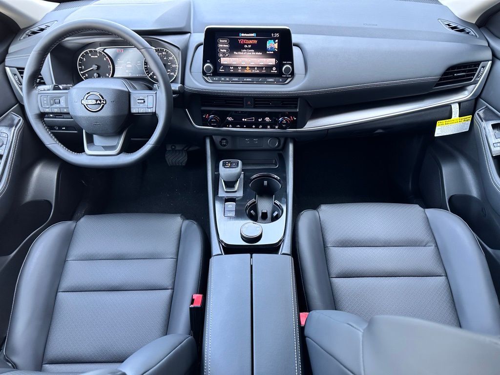 2026 Nissan Rogue Dark Armor San Clemente CA 2026 Nissan Rogue Dark Armor San Clemente CA