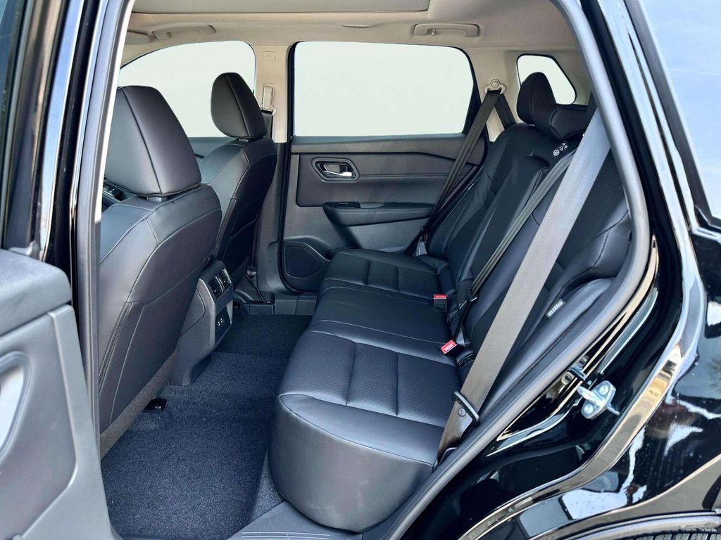 2026 Nissan Rogue Dark Armor San Clemente CA 2026 Nissan Rogue Dark Armor San Clemente CA