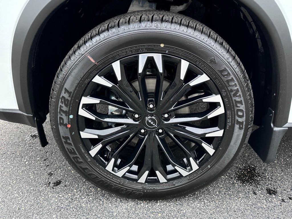 2026 Nissan Rogue Dark Armor San Clemente CA 2026 Nissan Rogue Dark Armor San Clemente CA