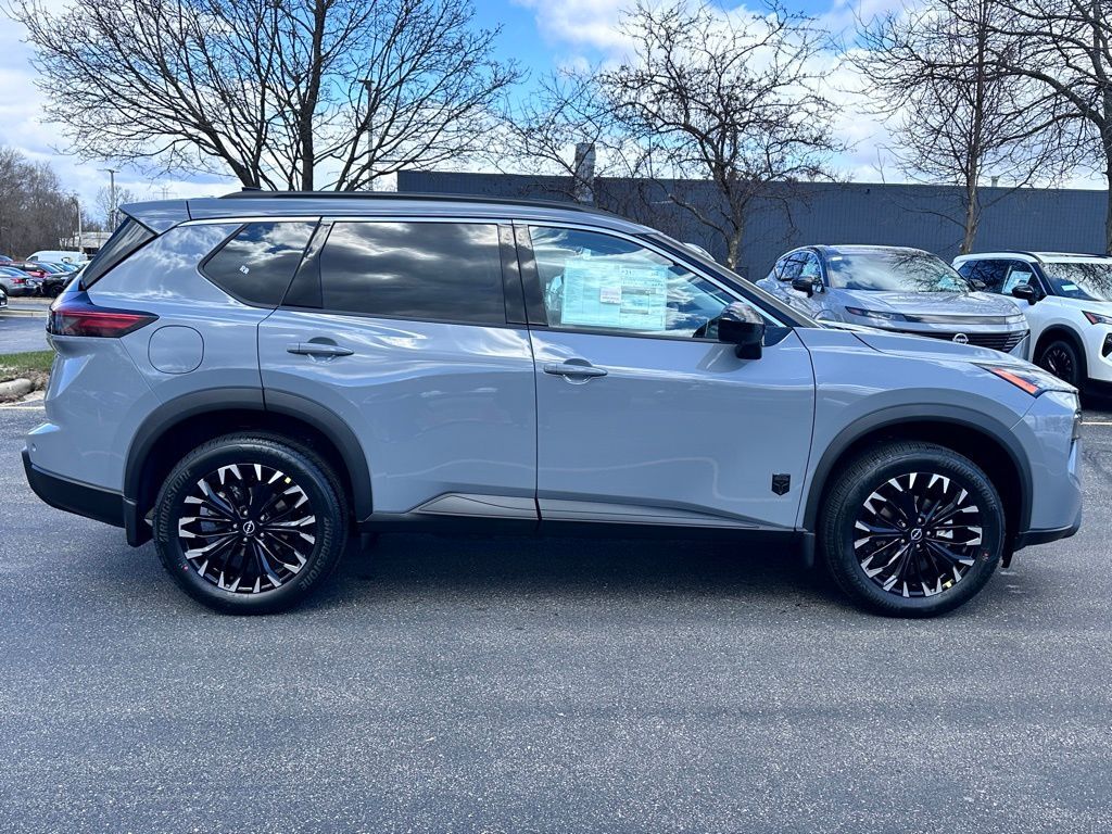 2026 Nissan Rogue Dark Armor