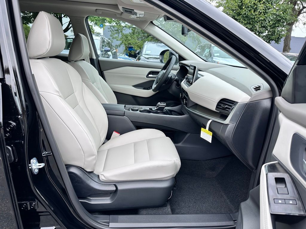2026 Nissan Rogue Dark Armor San Clemente CA