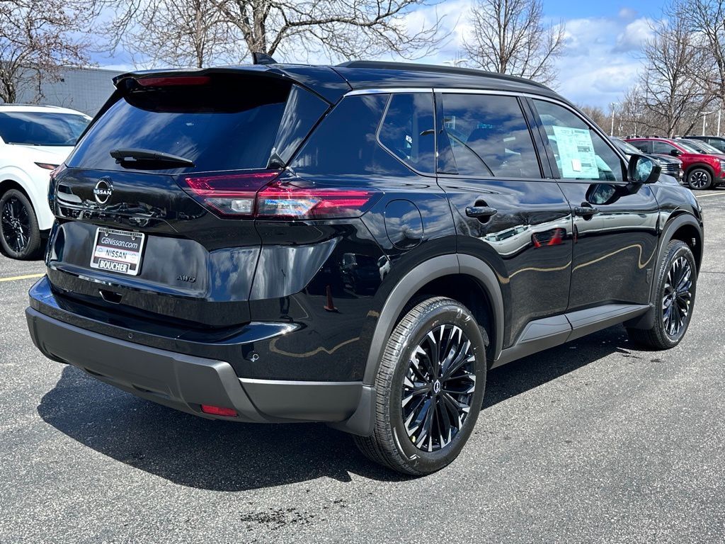 2026 Nissan Rogue Dark Armor
