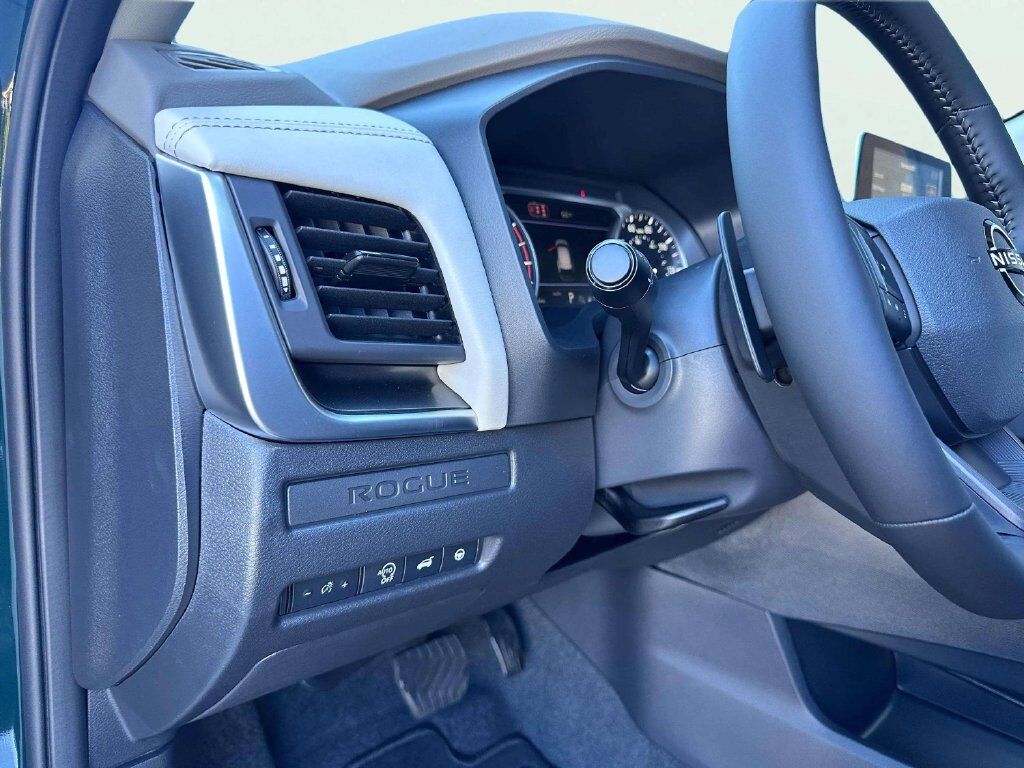 2026 Nissan Rogue Dark Armor San Clemente CA