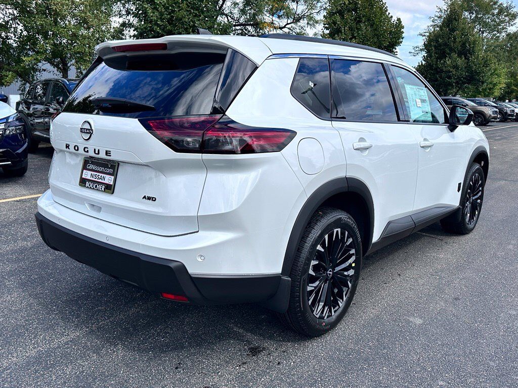 2026 Nissan Rogue Dark Armor