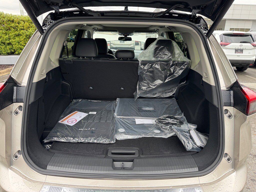 2026 Nissan Rogue Platinum Johnson City TN 2026 Nissan Rogue Platinum Johnson City TN