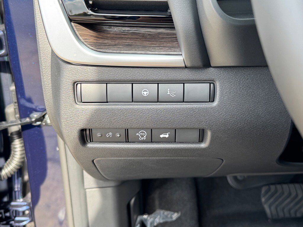 2026 Nissan Rogue Platinum Johnson City TN 2026 Nissan Rogue Platinum Johnson City TN