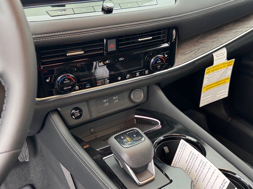 2026 Nissan Rogue Platinum Johnson City TN 2026 Nissan Rogue Platinum Johnson City TN