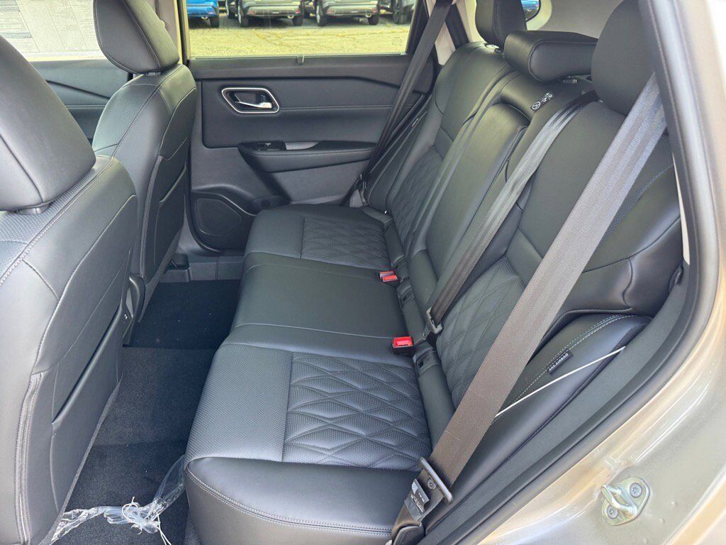 2026 Nissan Rogue Platinum Johnson City TN 2026 Nissan Rogue Platinum Johnson City TN