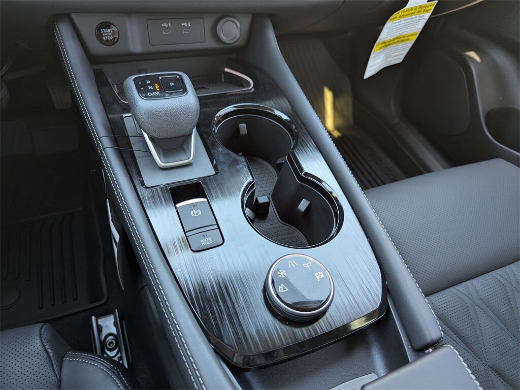 2026 Nissan Rogue Platinum Kennesaw GA 2026 Nissan Rogue Platinum Kennesaw GA