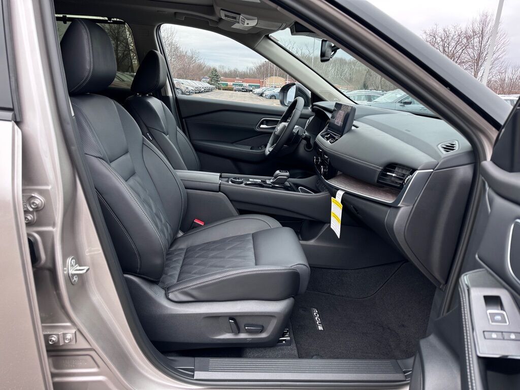 2026 Nissan Rogue Platinum San Clemente CA