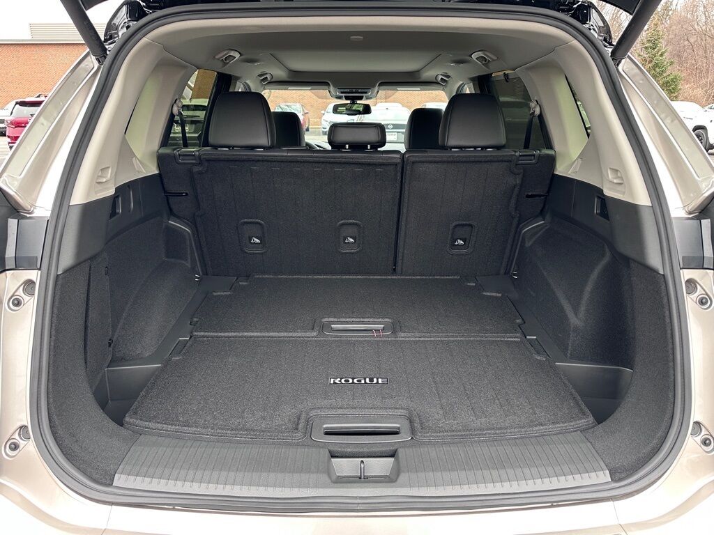 2026 Nissan Rogue Platinum San Clemente CA