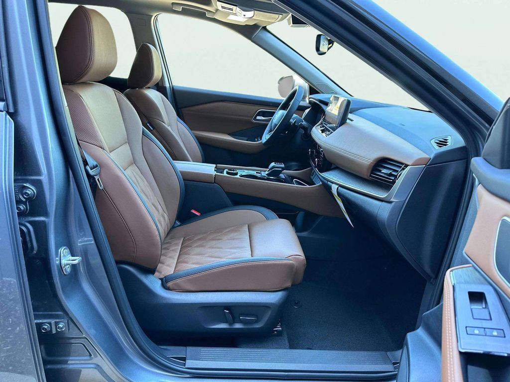 2026 Nissan Rogue Platinum San Clemente CA