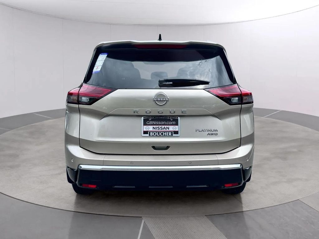 2026 Nissan Rogue Platinum San Clemente CA