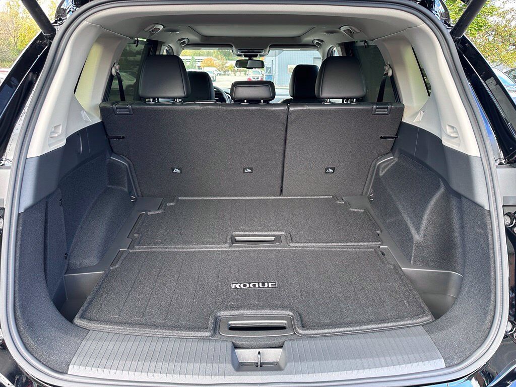 2026 Nissan Rogue Platinum San Clemente CA