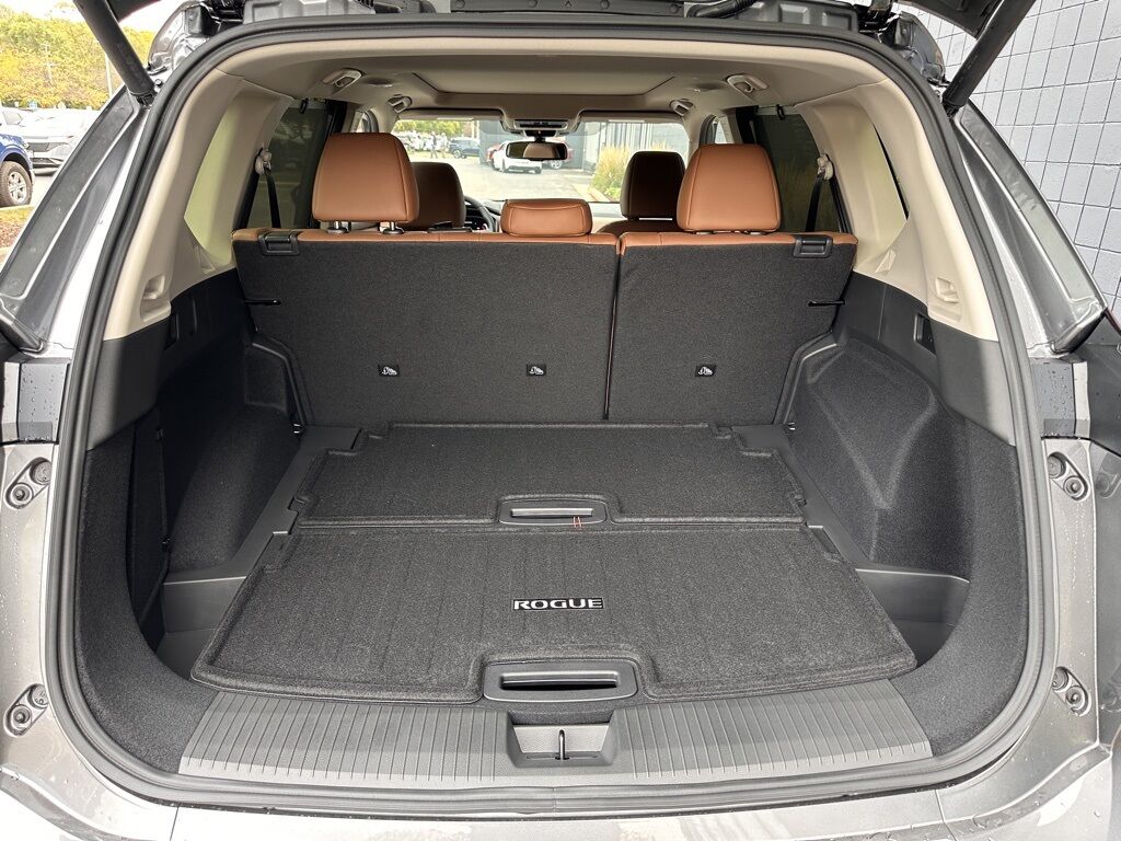 2026 Nissan Rogue Platinum San Clemente CA