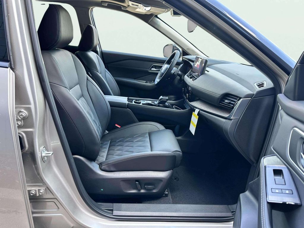2026 Nissan Rogue Platinum San Clemente CA