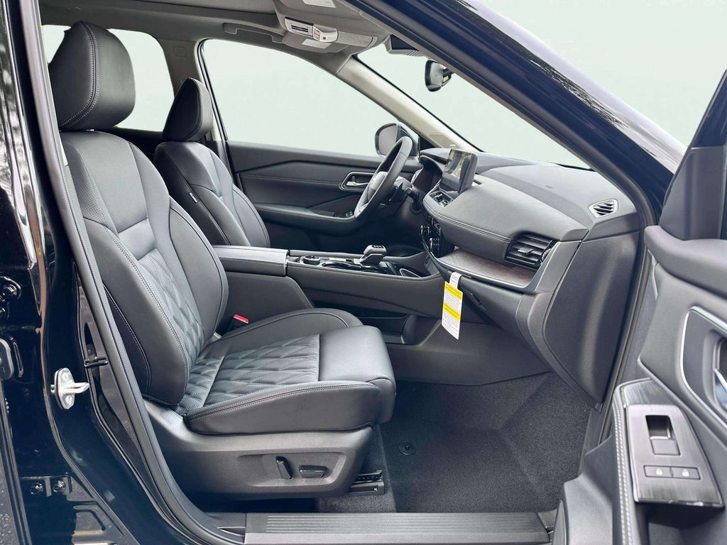 2026 Nissan Rogue Platinum San Clemente CA