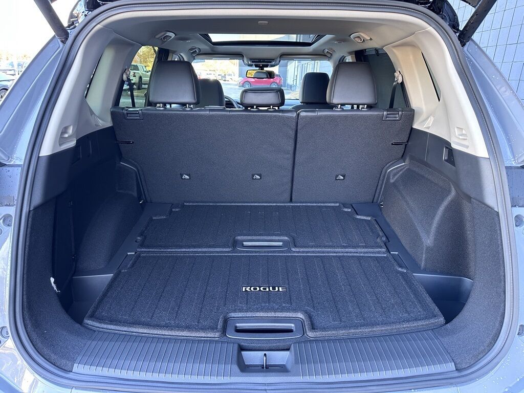 2026 Nissan Rogue Platinum San Clemente CA