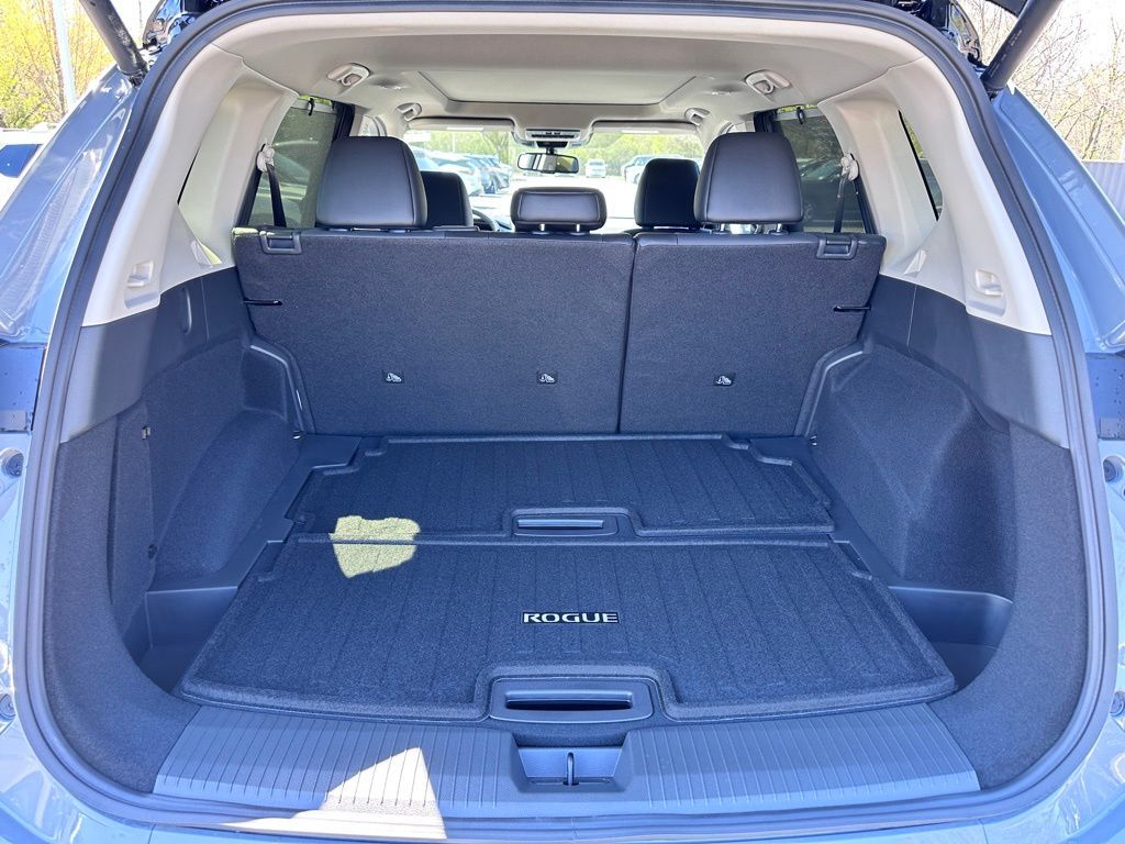 2026 Nissan Rogue Platinum San Clemente CA