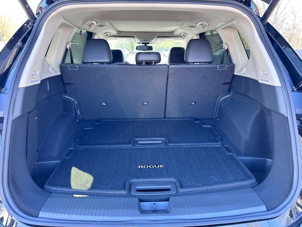 2026 Nissan Rogue Platinum San Clemente CA